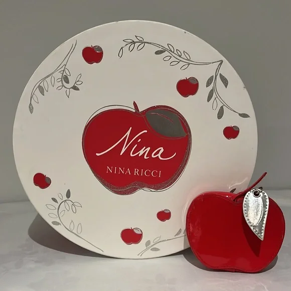 Nina Ricci Paper Parfum Round Box - Picture 1 of 13
